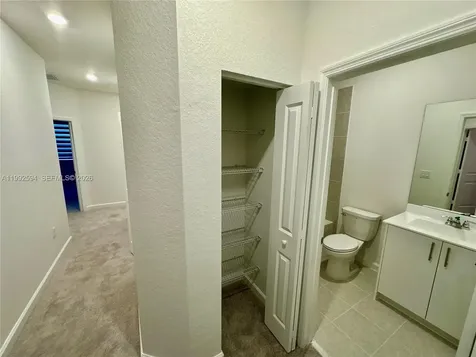2867 SE 25th Terrace Homestead FL 33035