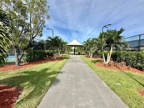 2867 SE 25th Terrace Homestead FL 33035