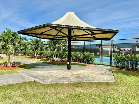 2867 SE 25th Terrace Homestead FL 33035