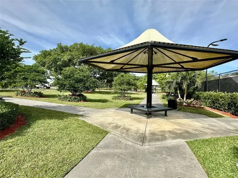 2867 SE 25th Terrace Homestead FL 33035