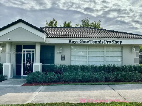 2867 SE 25th Terrace Homestead FL 33035