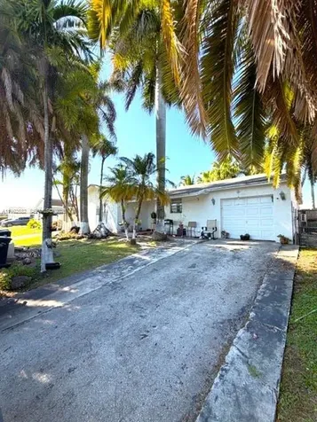 13041 SW 260th Terrace Homestead FL 33032