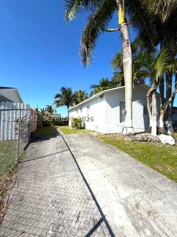 13041 SW 260th Terrace Homestead FL 33032