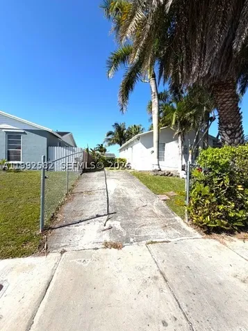 13041 SW 260th Terrace Homestead FL 33032