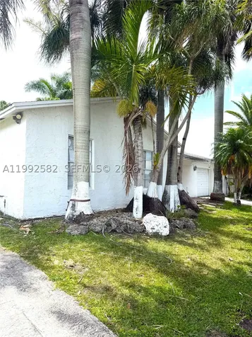 13041 SW 260th Terrace Homestead FL 33032