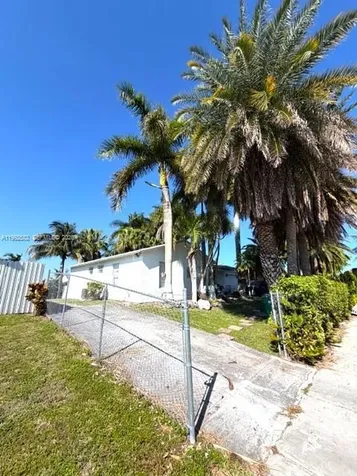 13041 SW 260th Terrace Homestead FL 33032