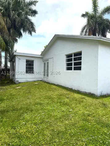 13041 SW 260th Terrace Homestead FL 33032