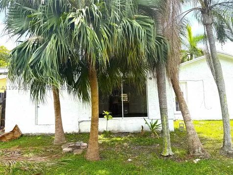 13041 SW 260th Terrace Homestead FL 33032