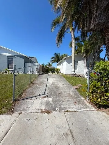 13041 SW 260th Terrace Homestead FL 33032