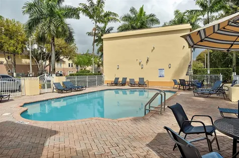 10012 NW 7th Street Miami FL 33172
