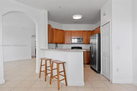 10012 NW 7th Street Miami FL 33172