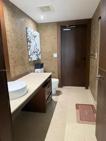 465 Brickell Avenue Miami FL 33131