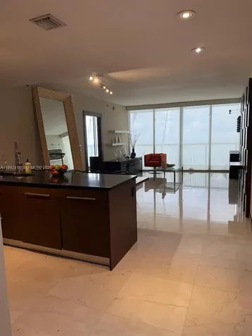 465 Brickell Avenue Miami FL 33131