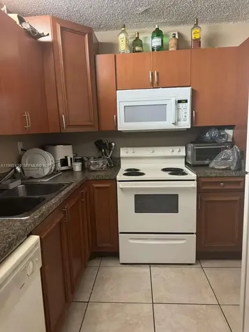 1810 SW 81st Avenue North Lauderdale FL 33068