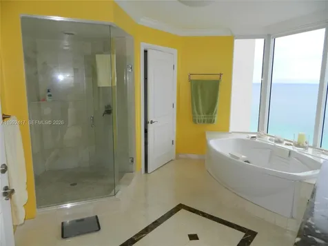 17555 Collins Avenue Sunny Isles Beach FL 33160