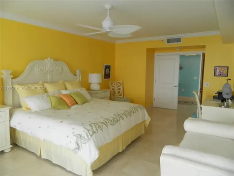 17555 Collins Avenue Sunny Isles Beach FL 33160