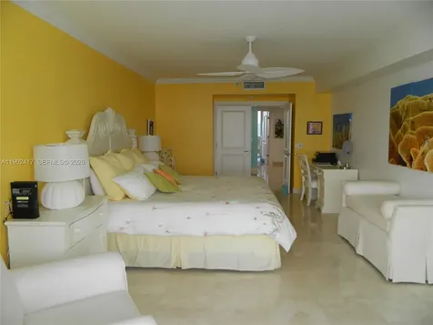 17555 Collins Avenue Sunny Isles Beach FL 33160