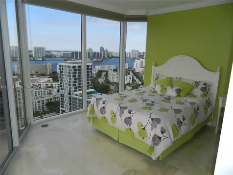17555 Collins Avenue Sunny Isles Beach FL 33160