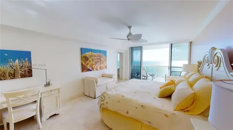 17555 Collins Avenue Sunny Isles Beach FL 33160