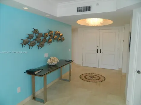 17555 Collins Avenue Sunny Isles Beach FL 33160