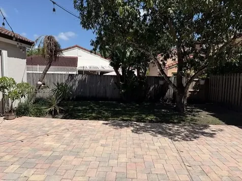 11841 SW 94th Street Miami FL 33186