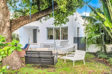 4321 Nautilus Drive Miami Beach FL 33140