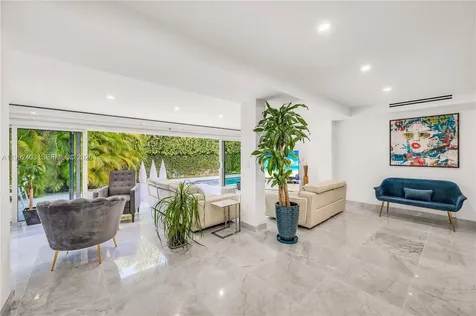 4321 Nautilus Drive Miami Beach FL 33140