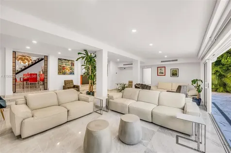 4321 Nautilus Drive Miami Beach FL 33140