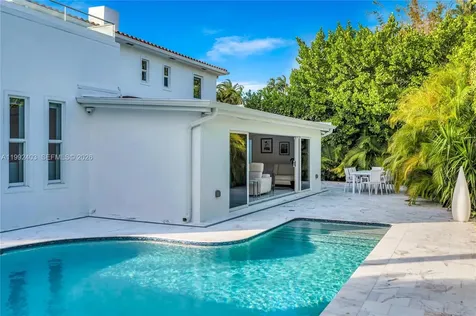 4321 Nautilus Drive Miami Beach FL 33140