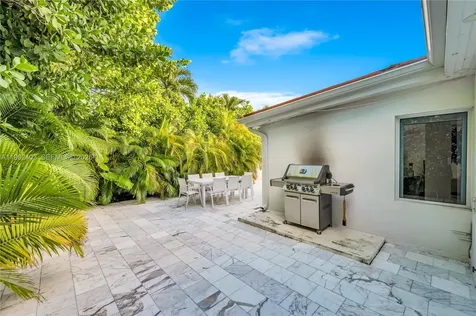 4321 Nautilus Drive Miami Beach FL 33140