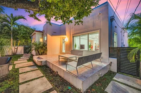 4321 Nautilus Drive Miami Beach FL 33140