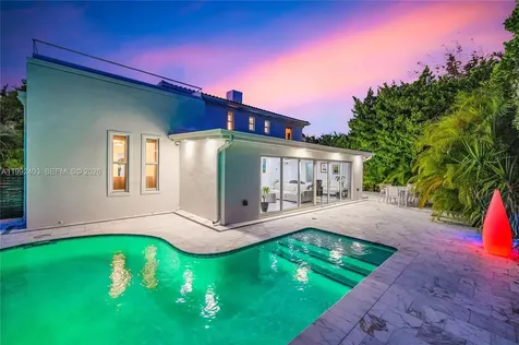 4321 Nautilus Drive Miami Beach FL 33140