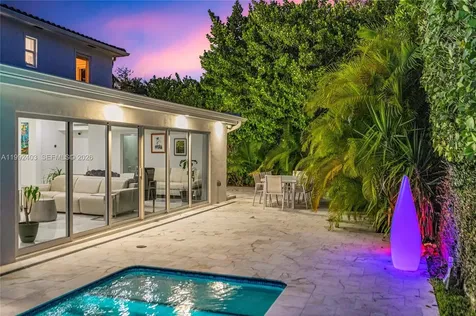4321 Nautilus Drive Miami Beach FL 33140