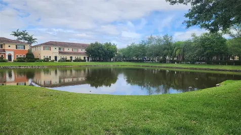 2607 SW 99th Way Miramar FL 33025
