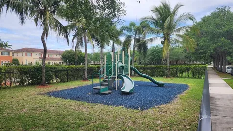 2607 SW 99th Way Miramar FL 33025