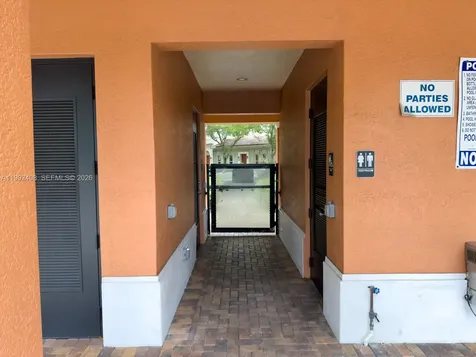 2607 SW 99th Way Miramar FL 33025
