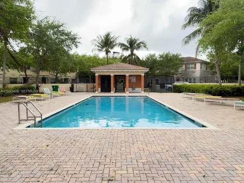 2607 SW 99th Way Miramar FL 33025