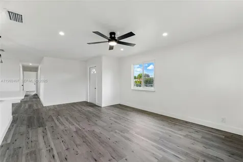 1867 NW 8th Avenue Homestead FL 33030