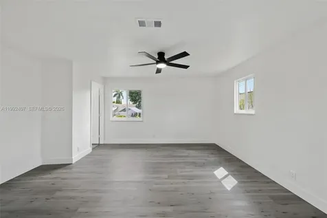 1867 NW 8th Avenue Homestead FL 33030
