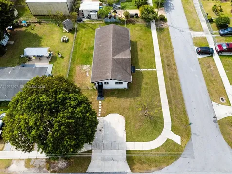 1867 NW 8th Avenue Homestead FL 33030