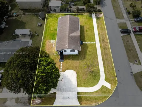 1867 NW 8th Avenue Homestead FL 33030