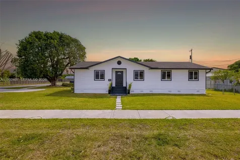 1867 NW 8th Avenue Homestead FL 33030