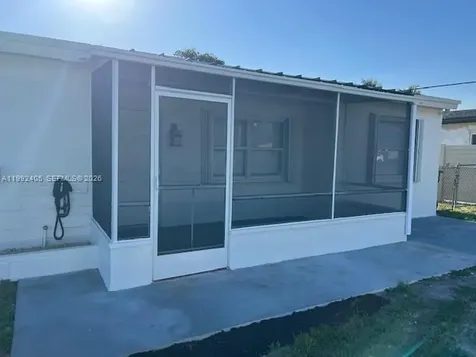 2820 SW 65th Avenue Miramar FL 33023