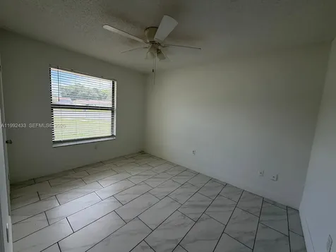 2356 Royal Oaks Boulevard Kissimmee FL 34744