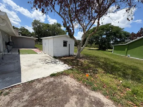 2356 Royal Oaks Boulevard Kissimmee FL 34744