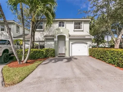 4731 Grapevine Way Davie FL 33331