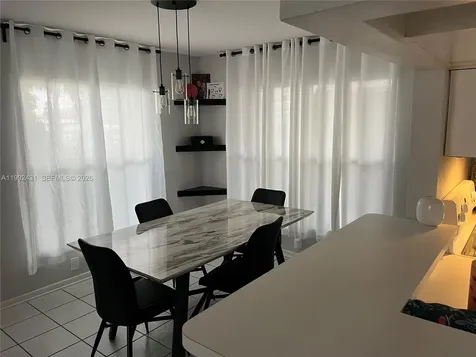 4731 Grapevine Way Davie FL 33331