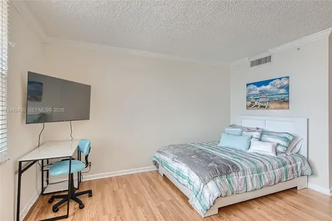2501 S Ocean Drive Hollywood FL 33019