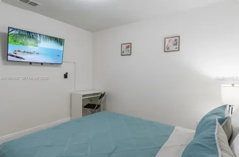 8622 Baylor Circle Orlando FL 32817