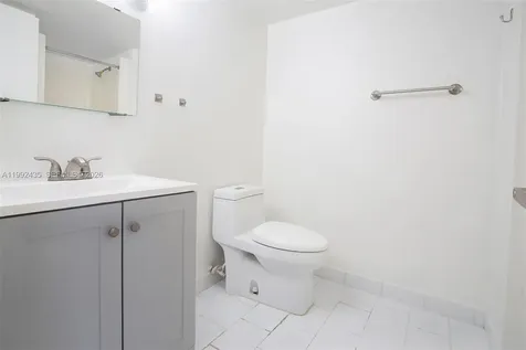 9441 Fontainebleau Boulevard Miami FL 33172